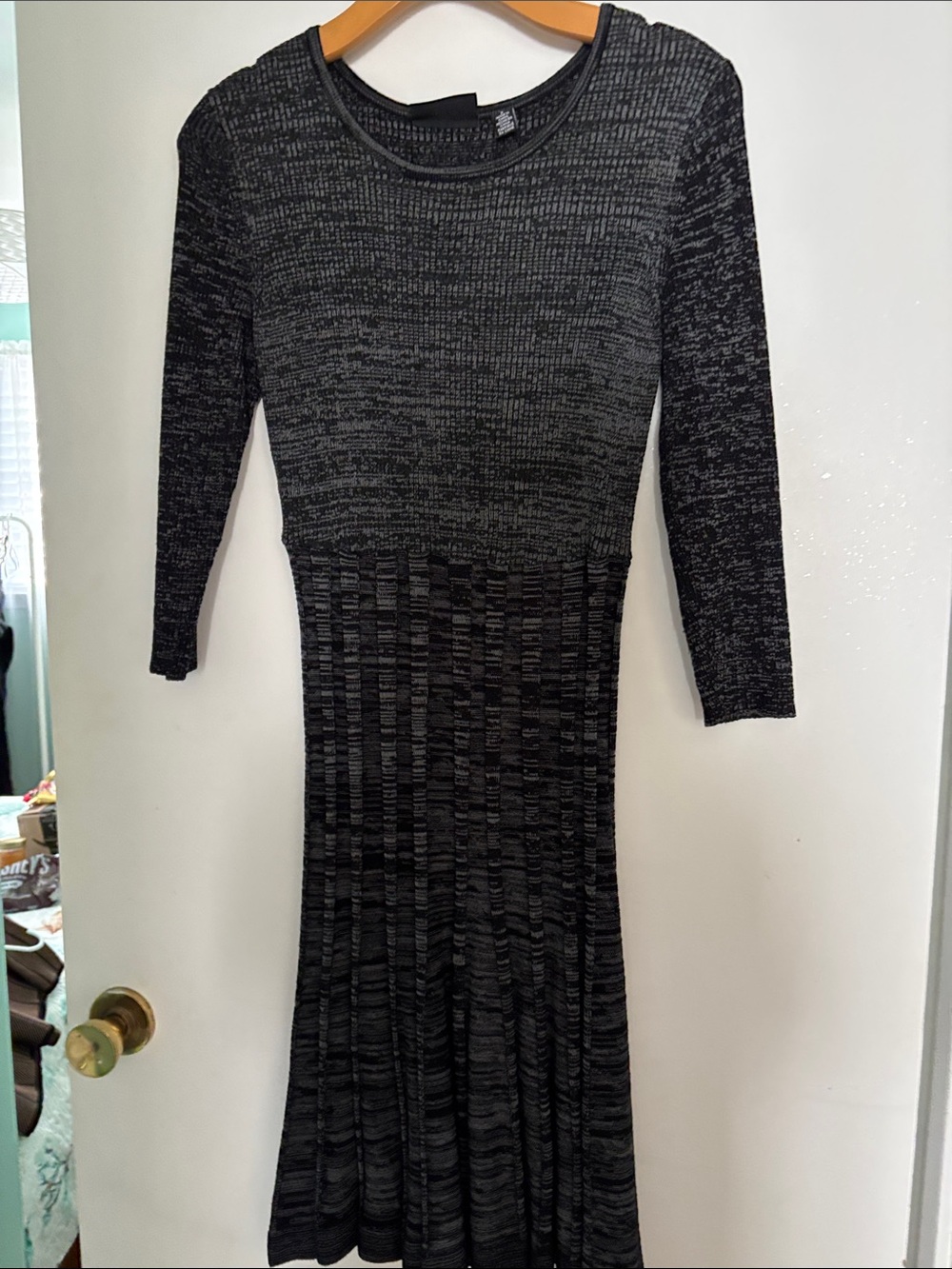 Nina Leonard Black Heather Long Sleeve Knit Midi Dress